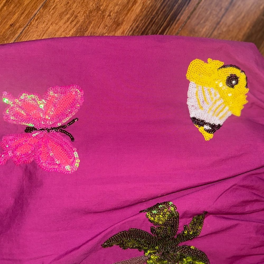 Set Of Shorts With A Blouse With Sequin Appliqus,… - image 6